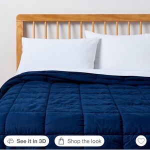 Room essentials navy blue puffer comforter  full/queen